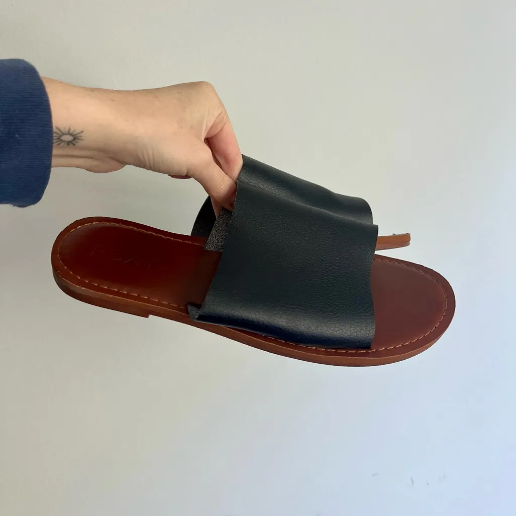 Roxy Black  Slide Sandals - Image 2