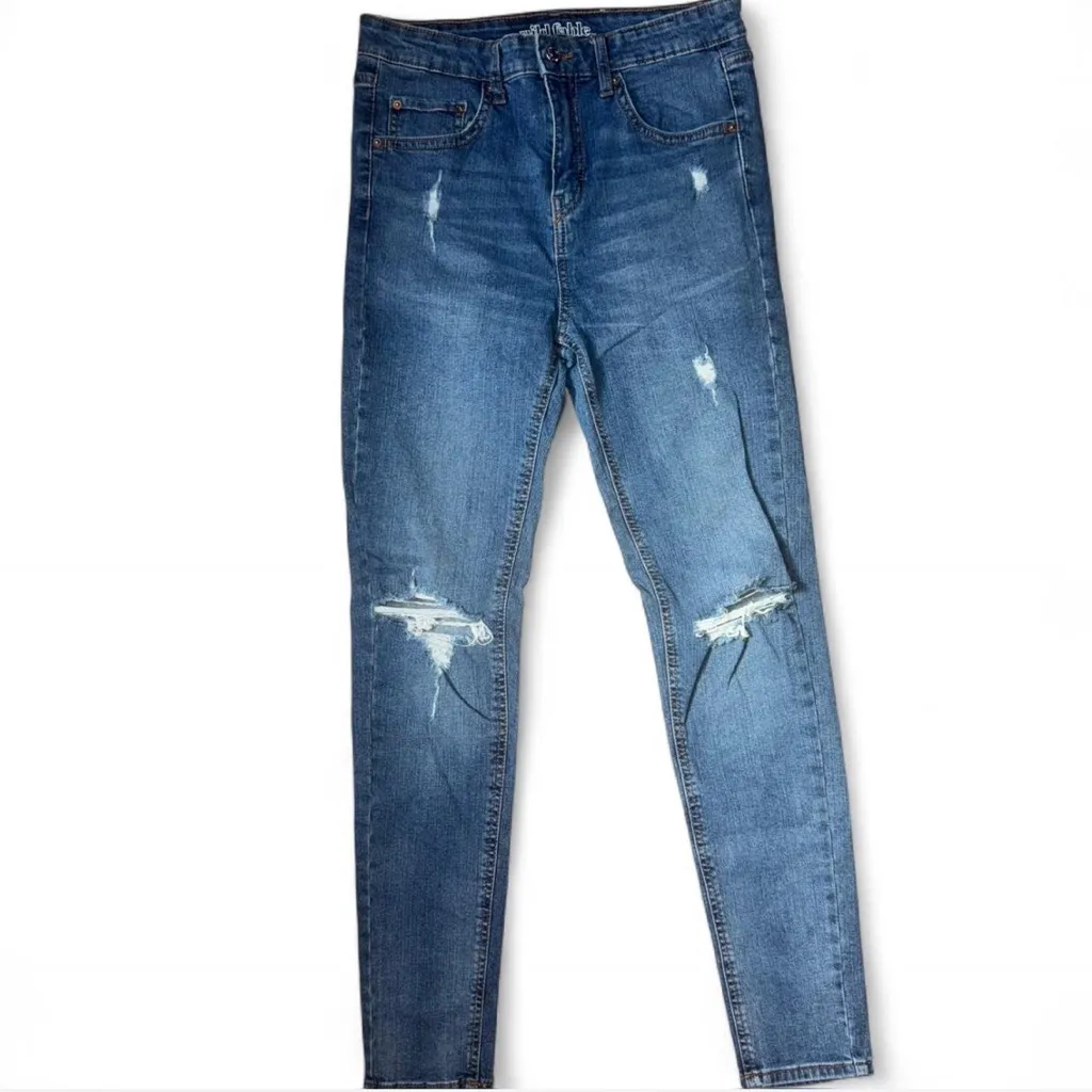 Wild Fable High Rise Ripped Skinny Jeans – Size 8 - Image 2