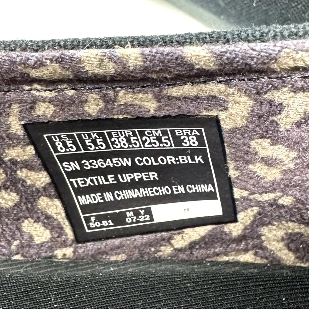 BOB’S () Plush Peace & Love memory foam slip on shoes, size 8.5, NWOT - Image 12