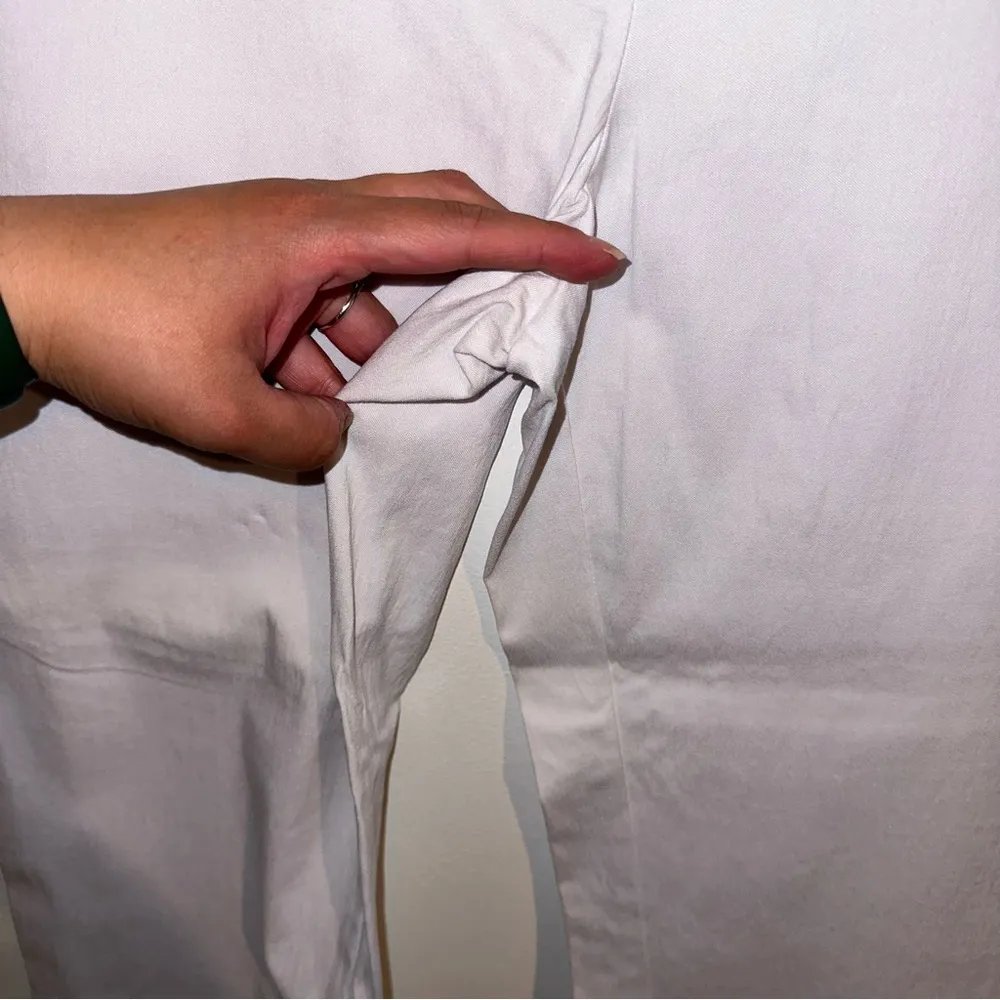 Counterparts women’s business casual White Capris Silver accents size 10 - Image 9