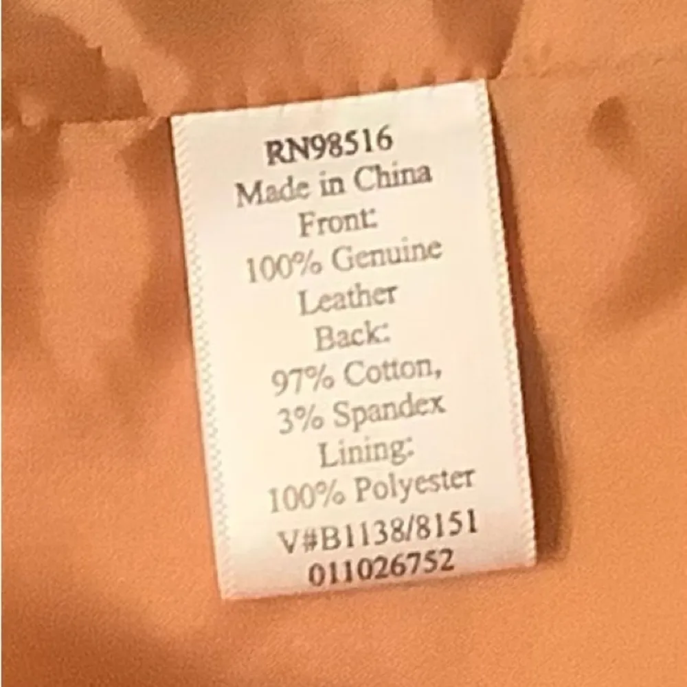 Coldwater Creek Chestnut Brown Leather Vest Size Large - Image 12