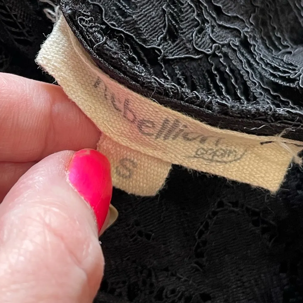 REBELLION Black Lace Short Sleeve Mini Dress Women’s Sz Small EUC - Image 3