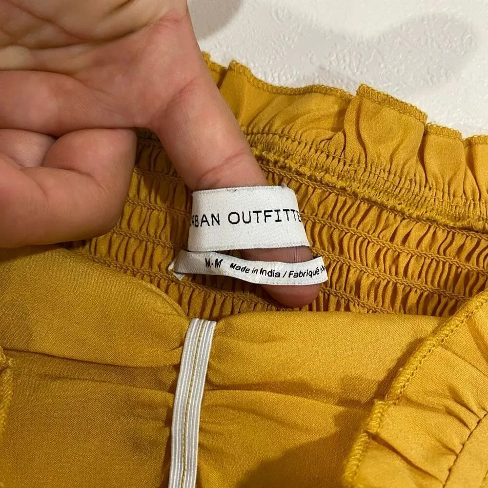 Urban Outfitters Mustard Yellow Ruffle Ruched Crop Top Women’s Medium Adjustable - Image 3