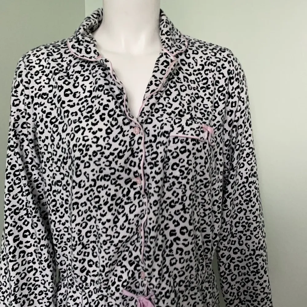 Victoria’s Secret long sleeve leopard nightgown SM - Image 2