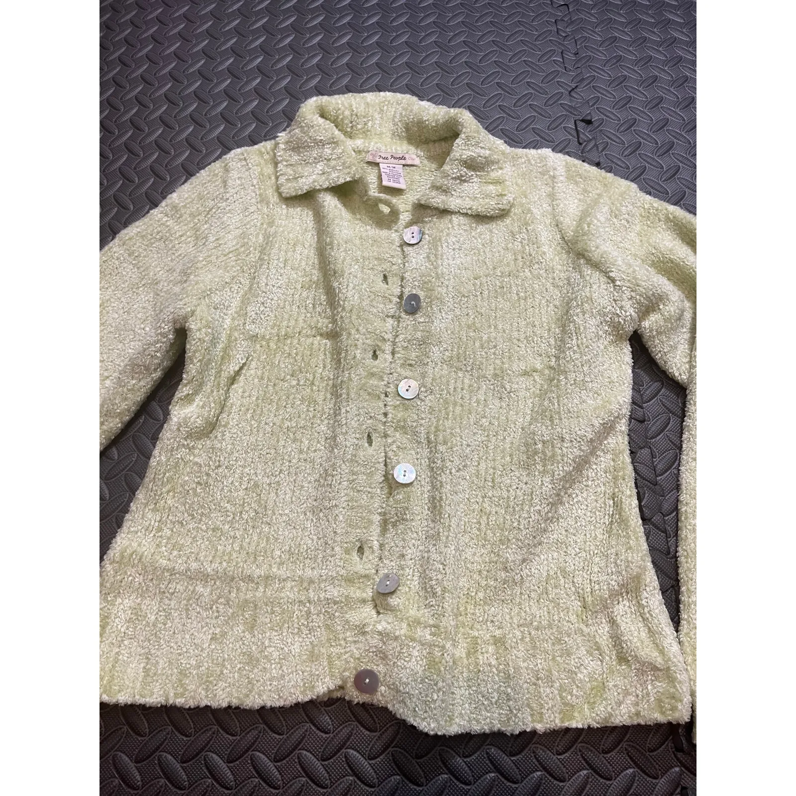 Vintage Y2K Free People Green Cardigan Fuzzy Sweater Knit Womens Size Medium - Image 2