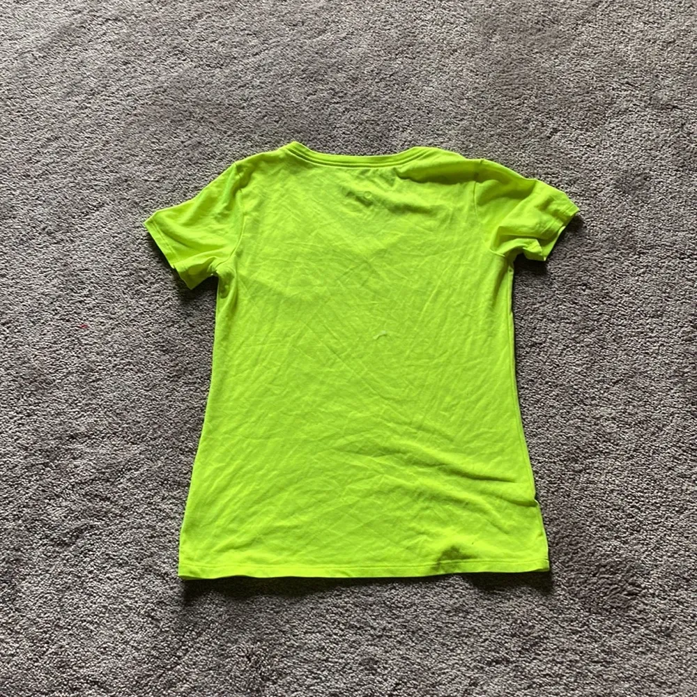 Nike Athletic Cut Advocare Neon Yellow Top SIZE S - Image 4