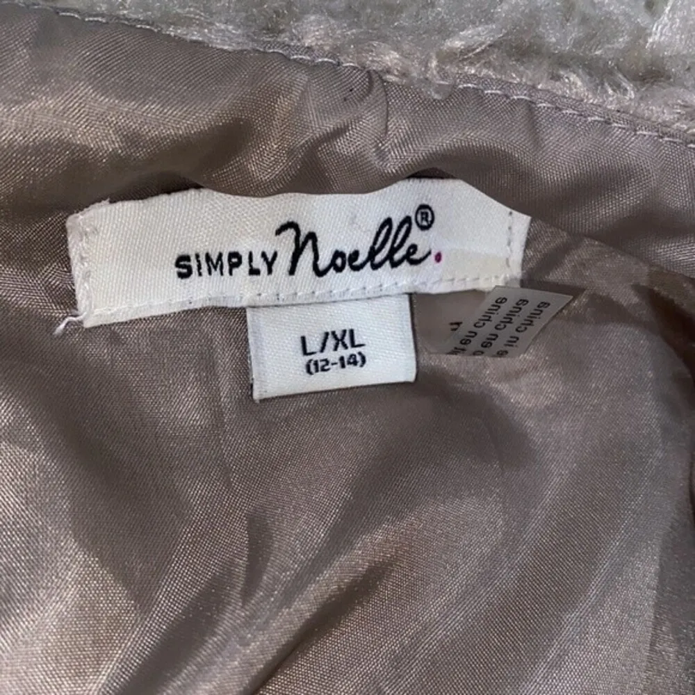 Simply Noelle tan teddy bear cardigan vest size large/XLarge - Image 5