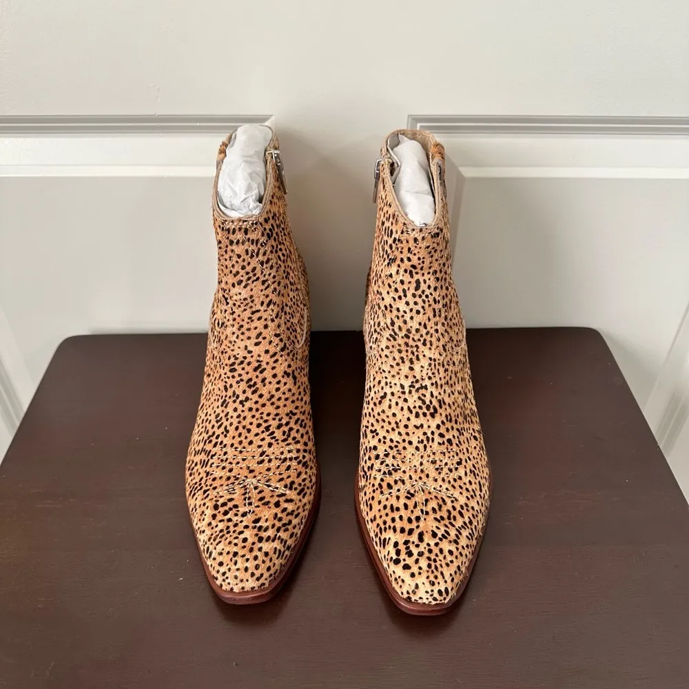 DV by Dolce Vit Dolce Vita Silma Bootie Leopard Calf Hair Size 9 - Image 3