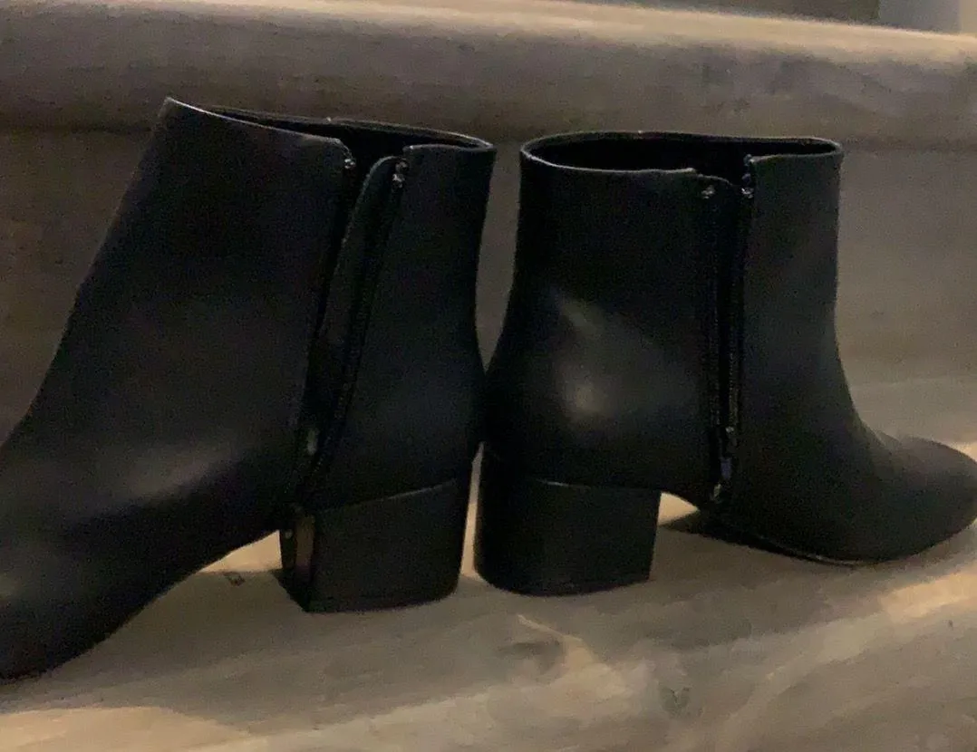 Qupid NWT Black Booties - Image 2