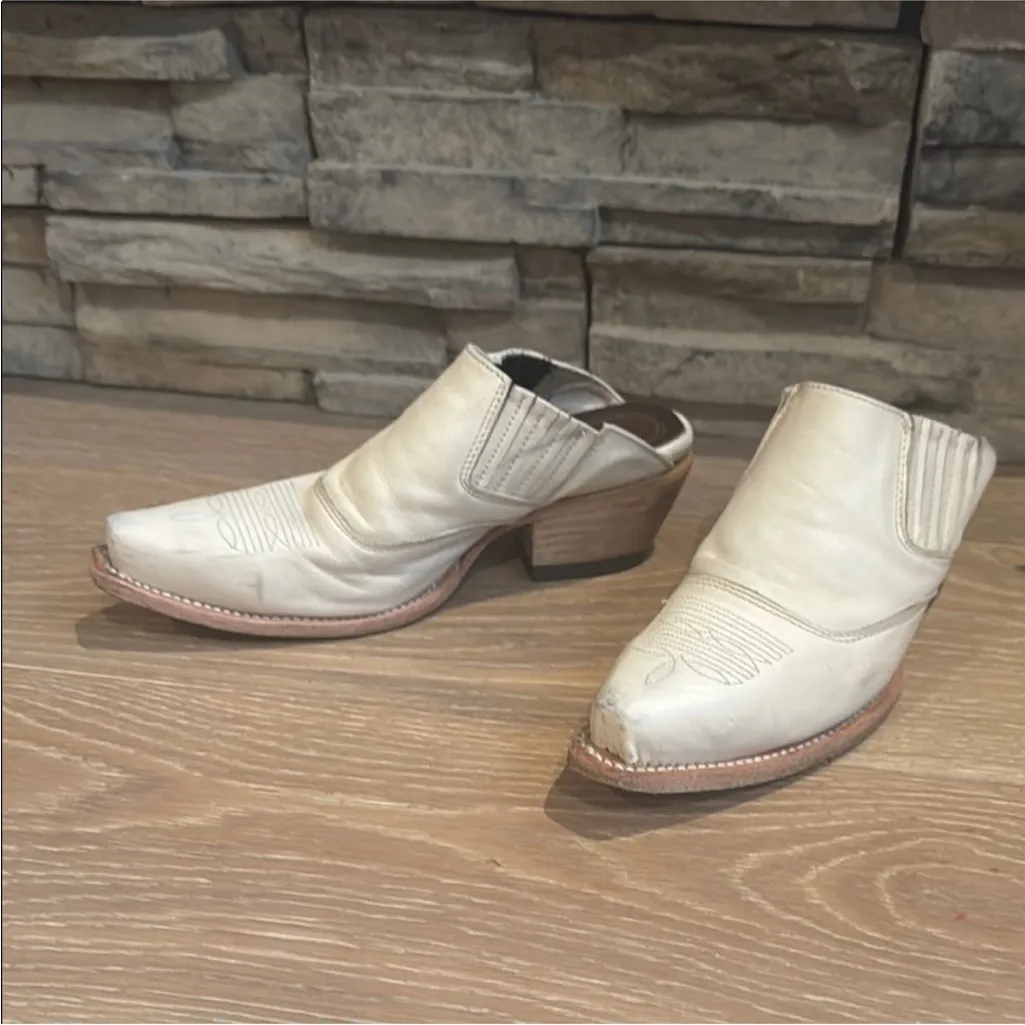 Freebird Cream Leather Ankle Booties Size 7 - Image 3