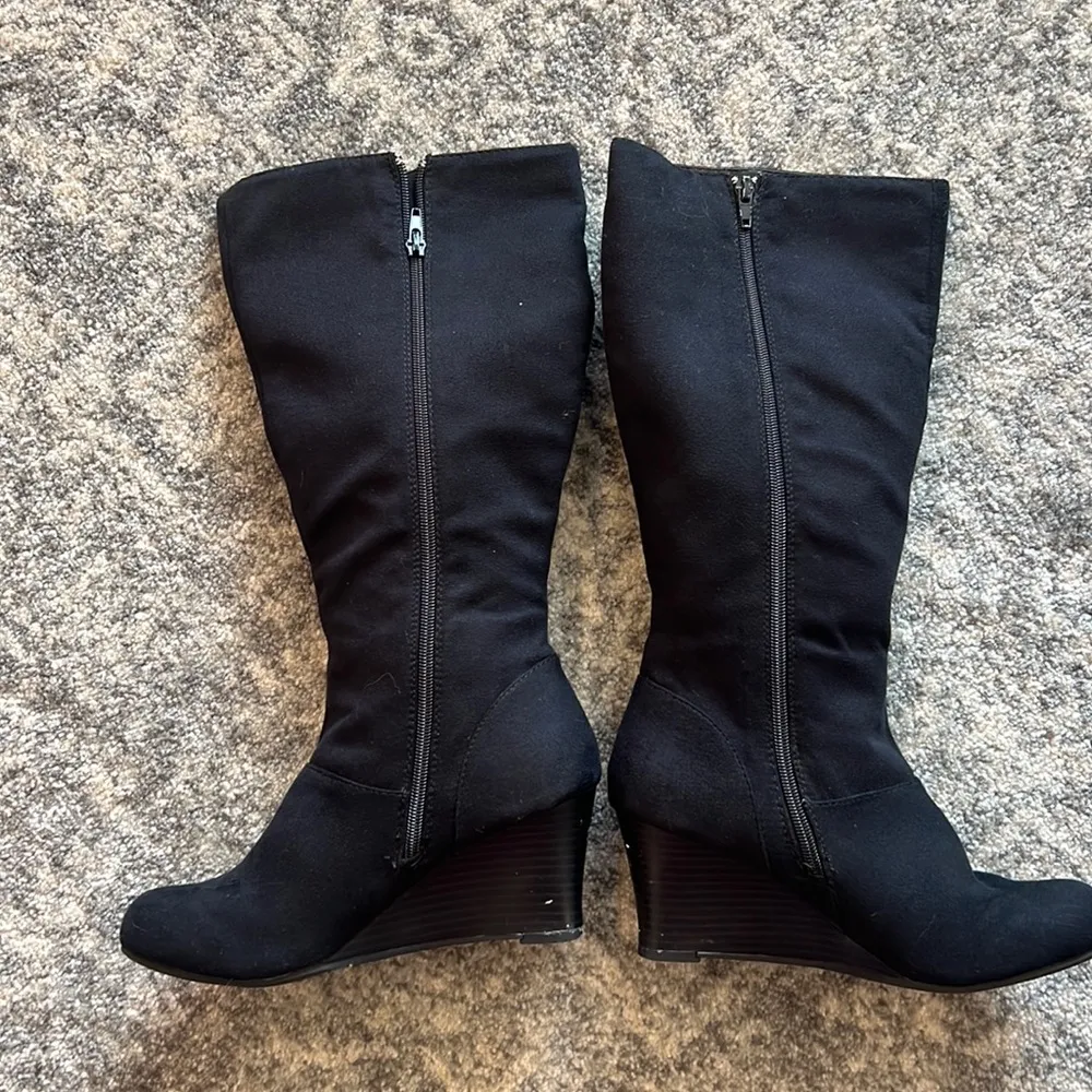 Self Esteem Katie Black High Wedge Boots - Image 2