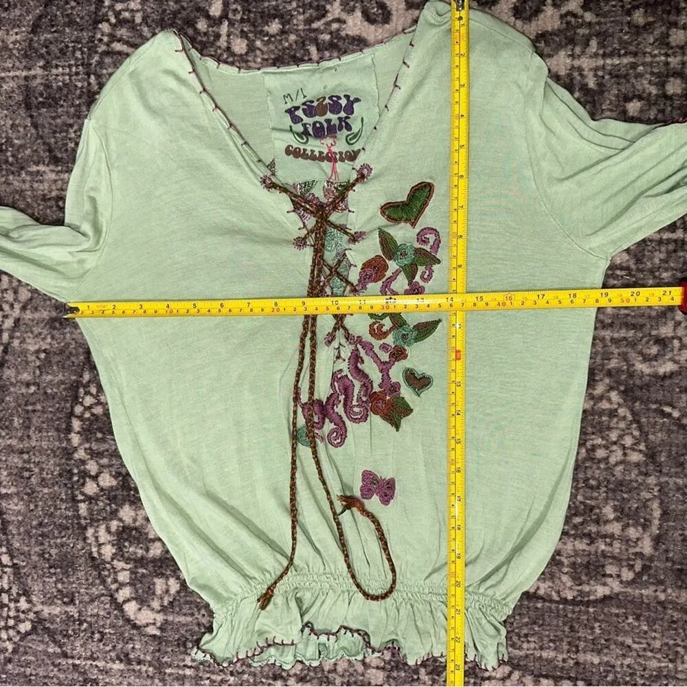 PSSSY Folk Collection Women’s Size M L Light Green Amor Heart Embroidered Top Size M - Image 11