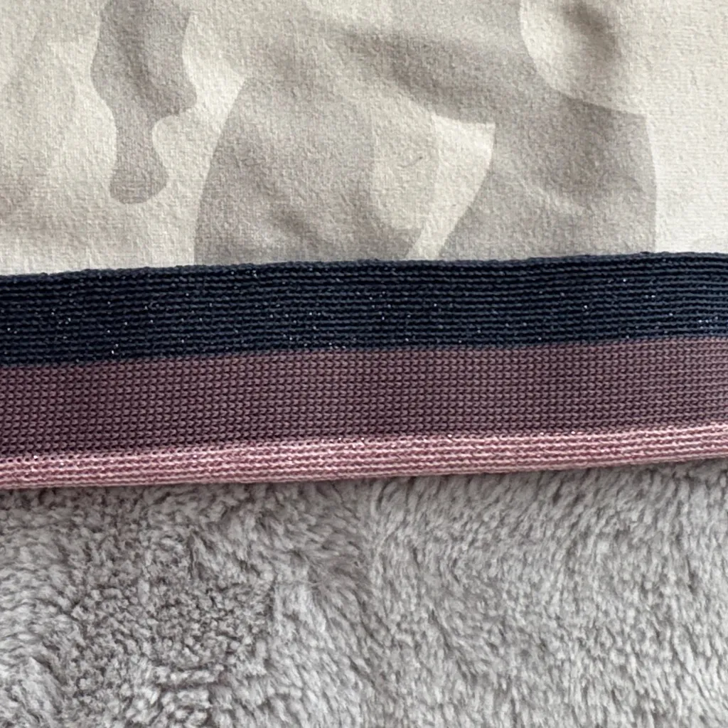 EUC Women’s Spiritual Gangster Gray Camo Leggings with Glitter Stripes Size M - Image 3