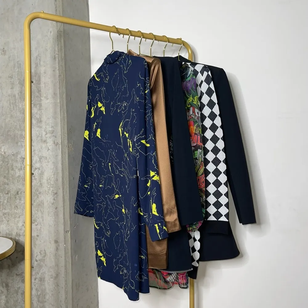 Aritzia Babaton Macon Navy Neon Abstract Crepe Wrap Jacket - Image 14