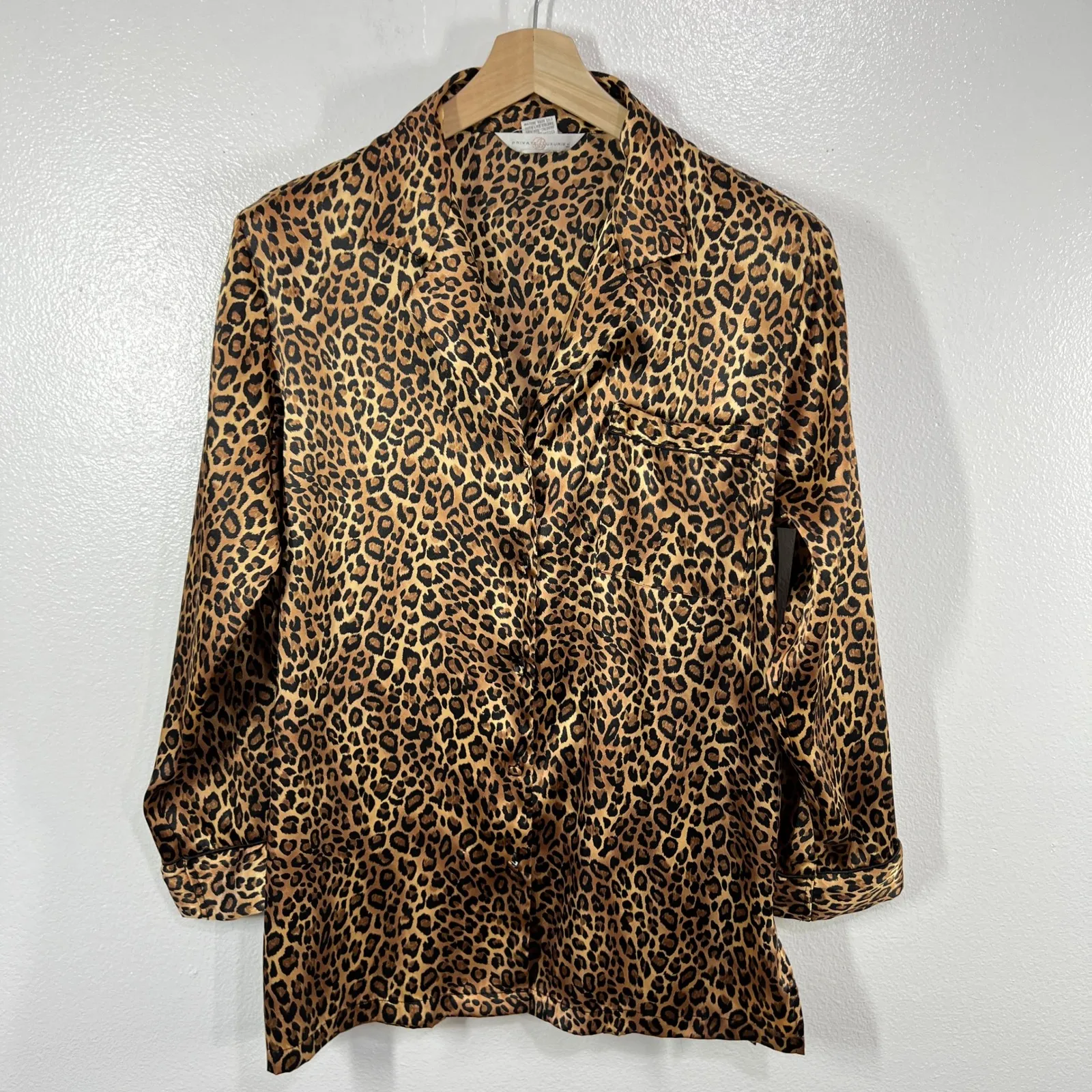 Private Luxuries Satin Leopard Blouse Womens‎ M Button Down Pajama Style Top Brown Size M - Image 2