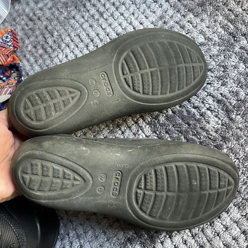 CROCS GRAY BALLET FLATS SIZE 6W GUC #3042 - Image 4