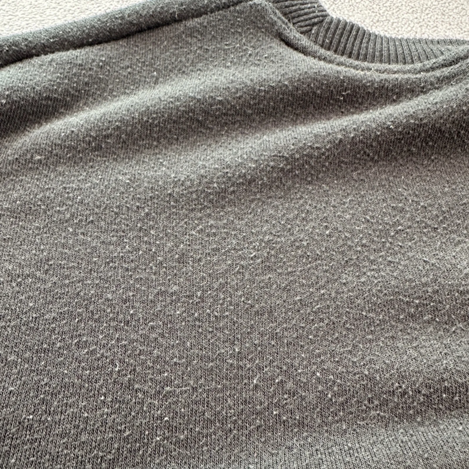 VS Victorias Secret Crewneck Sweatshirt Size M Black Logo Casual Lounge On Point - Image 9