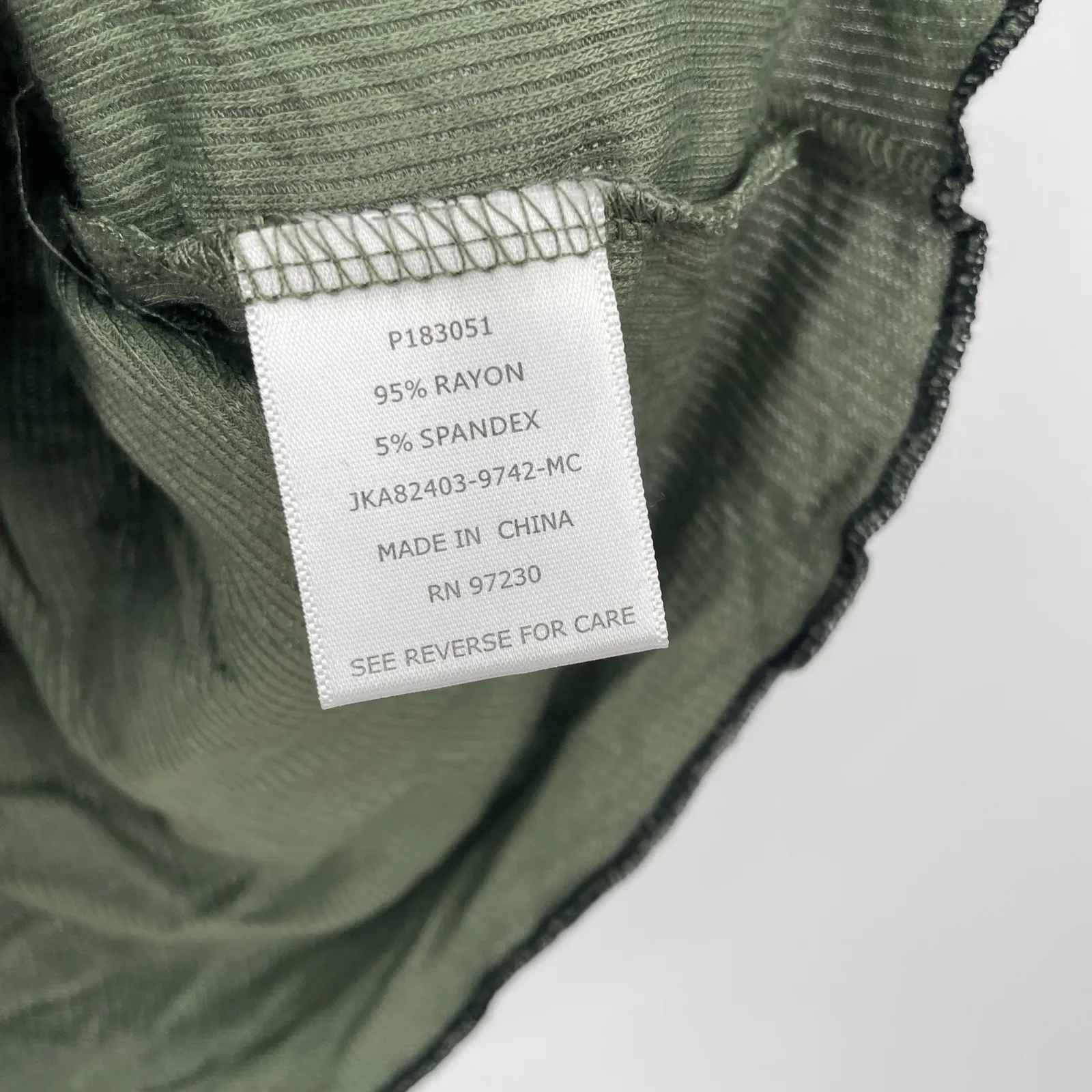 Crave Fame by Almost Famous Olive Green Ribbed Knit Short Sleeve Top XL - Image 4