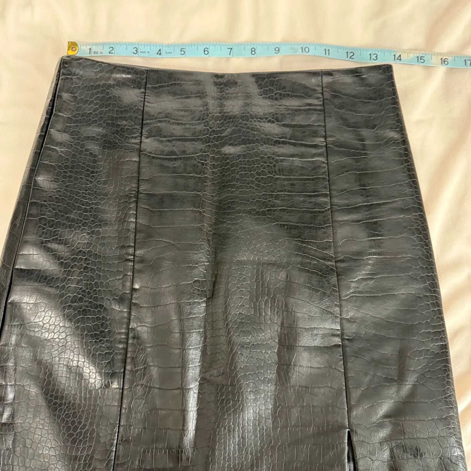 Astr‎ Black Faux Leather Mini Skirt Size Small - Image 6
