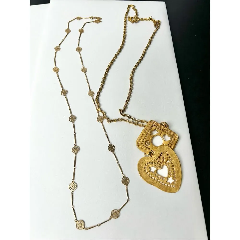 Vintage Avon two tier “American Treasure” necklace and Avon Flowerpace necklace Gold - Image 2