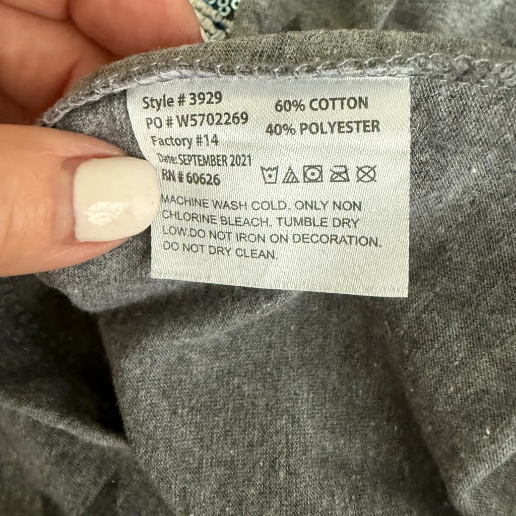 Gray Star shirt with USA Flag embellished Design - Image 7