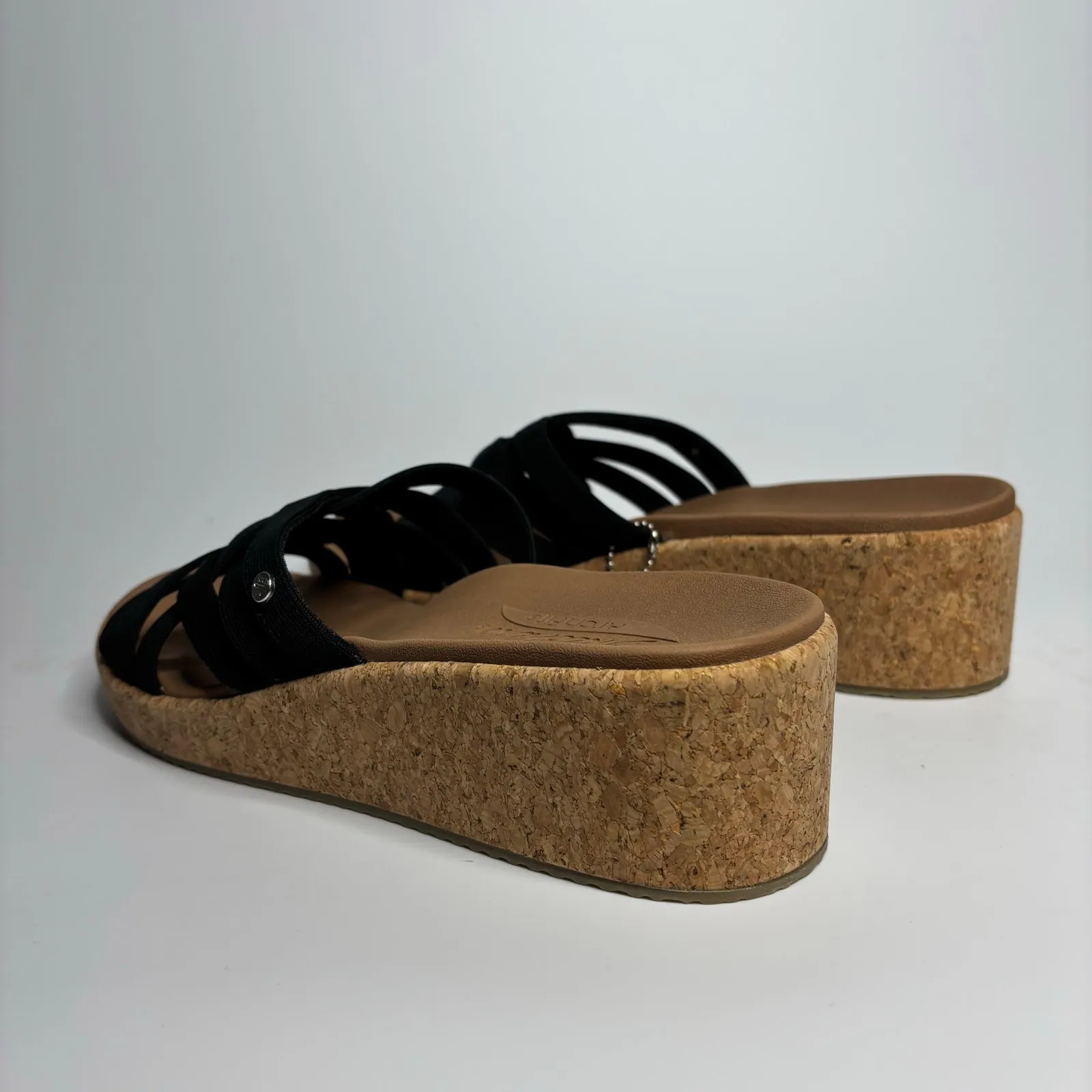 Skechers Arch Fit Beverlee Wedge Heeled Sandal in Black - Image 4