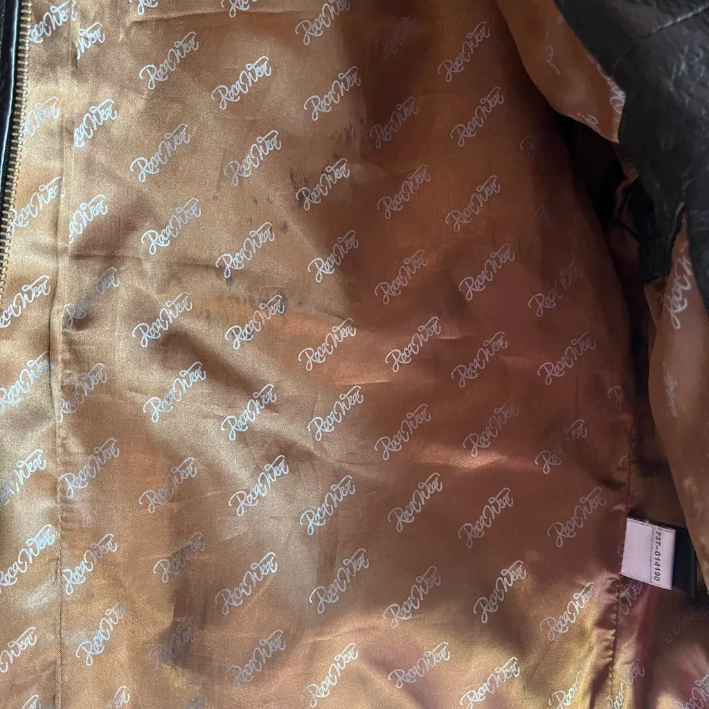 Rocawear leather jacket size large - Image 5