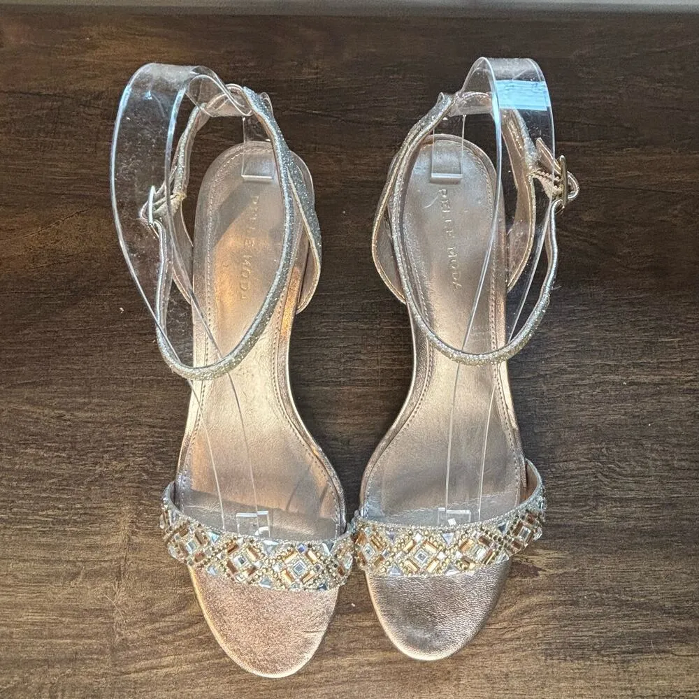 Pelle Moda Gold Glitter & Rhinestone Embellished Block Heel Sandal - Image 3