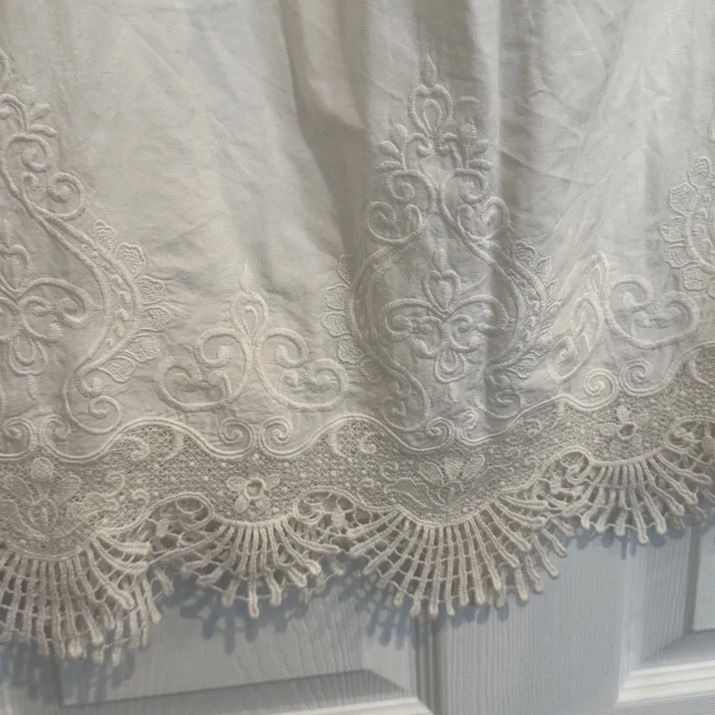 PilyQ Barcelona Serena Lily White Lace Off The Shoulder Swimsuit Cover Up Large - Image 4