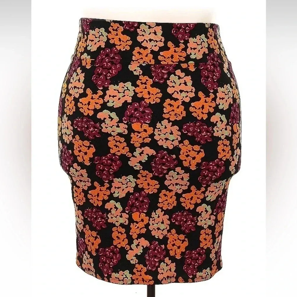 LuLaRoe Black Orange Floral Garden Cassie Pencil Skirt Stretchy Plus Size 3X - Image 2