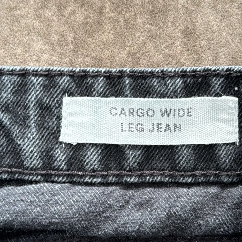 cargo wide leg jean. 30”inseam. Color- black. Size- 2 - Image 5