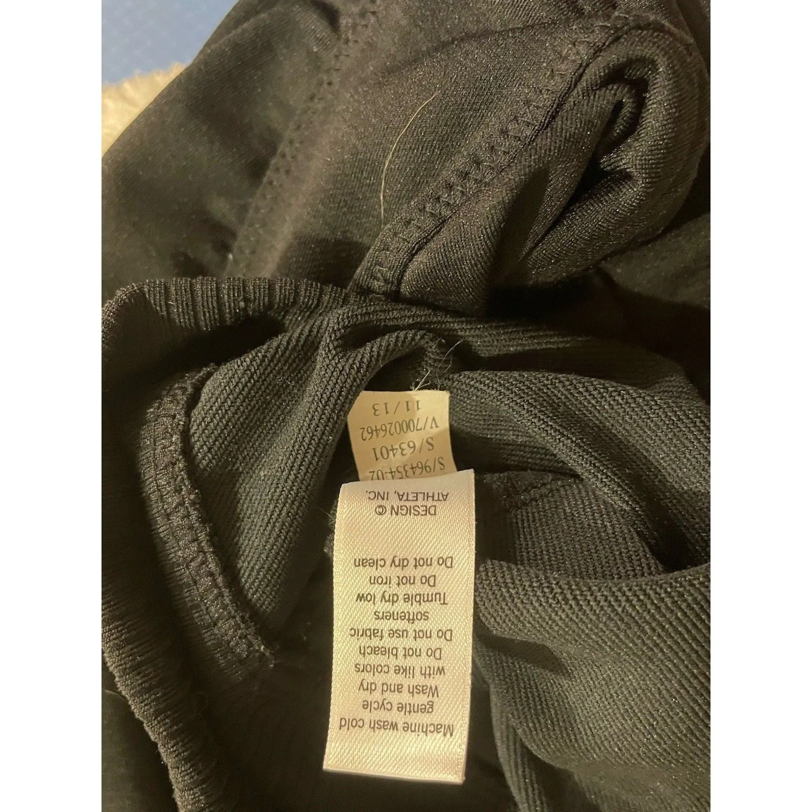 ATHLETA Zippy Jacket Hoodie Black Women's Medium Full Zip Jacket Workout - Image 9