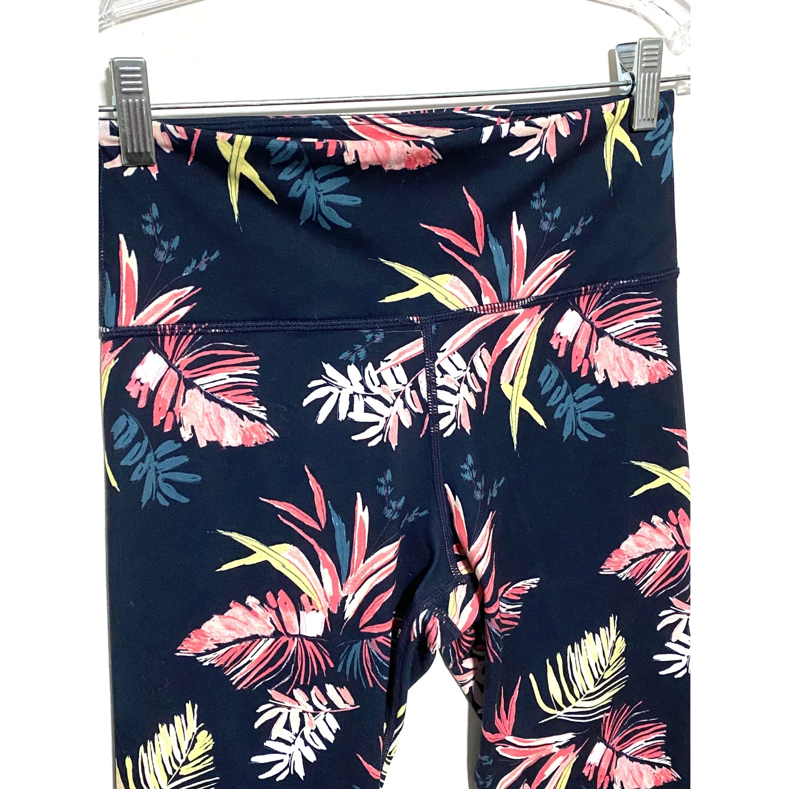 JoyLab Capri Pull On Leggings Womens S Tropical Athleisure Gym Training Athletic - Image 2