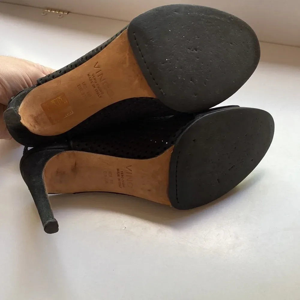 Vince Aden Laser Cut Suede Peep Toe‎ Heel Sandal Slingback Booties Nubuck 7 37.5 - Image 10