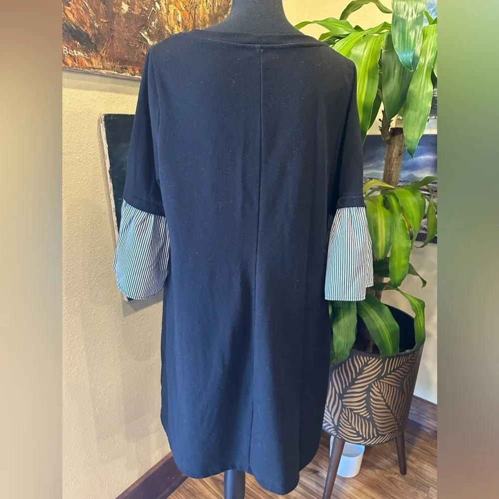 Luxology Women's Black Pin Stripe Bell Sleeve Dress 1X - Image 4