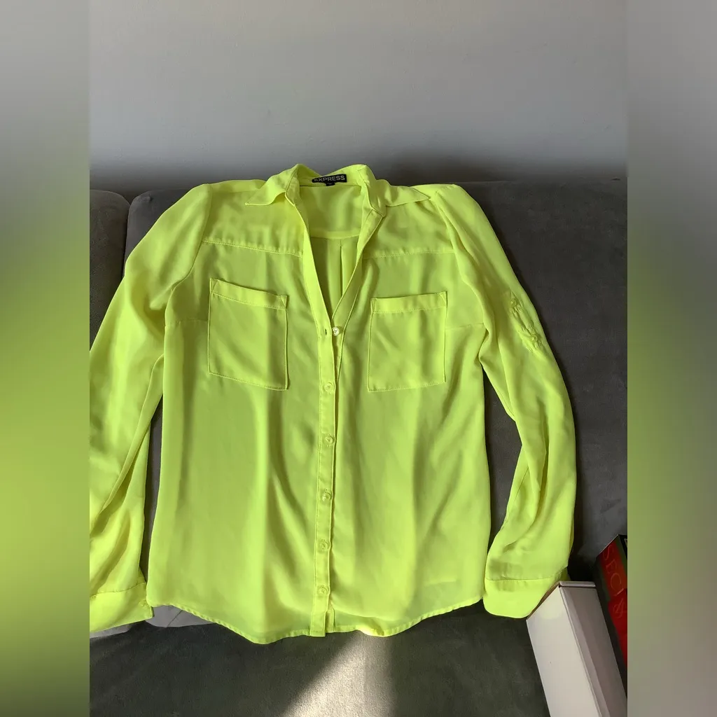 Express long sleeve shirt 💚 NICE 💚 - Image 8