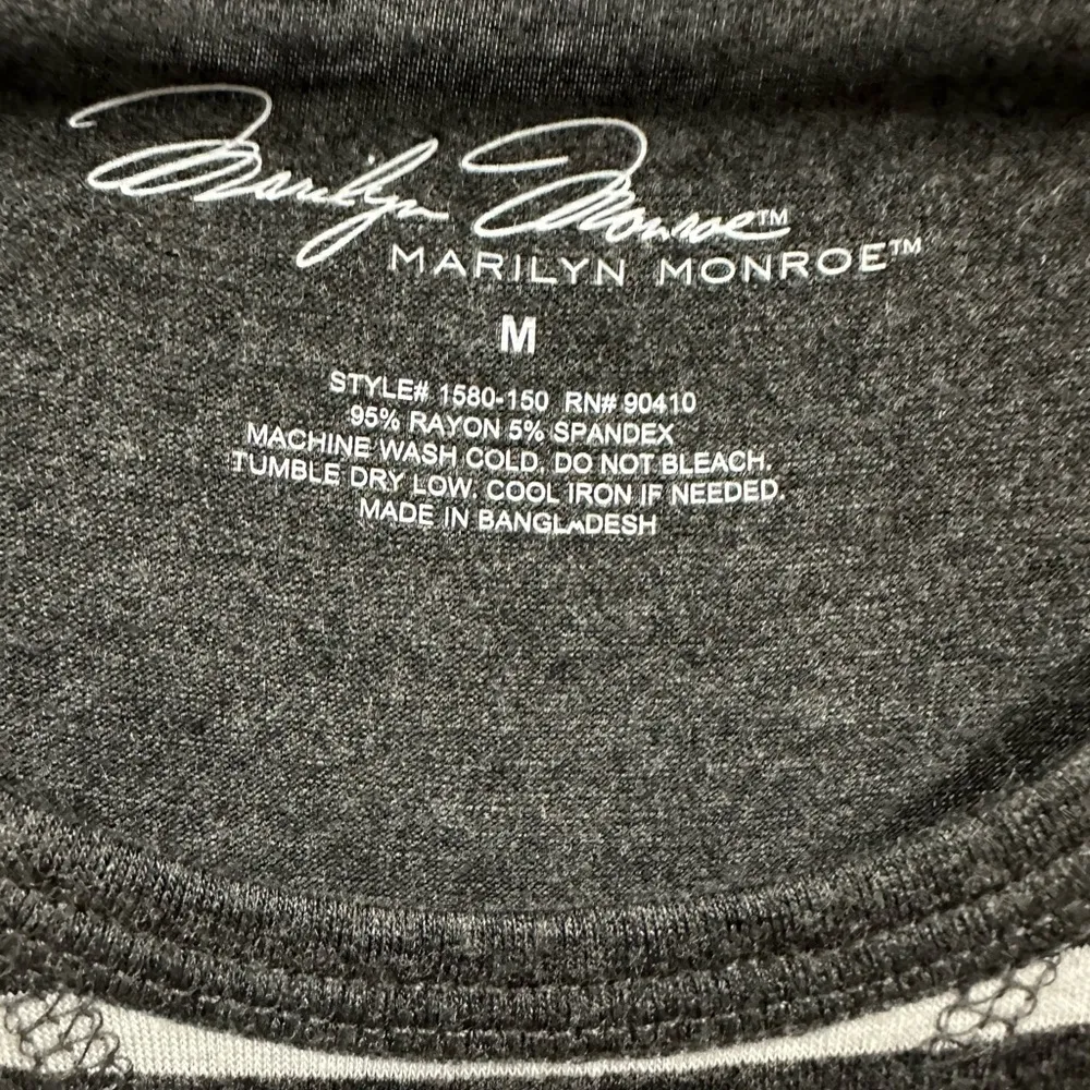 Marilyn Monroe Gray White Striped Short Sleeve Tunic Tee High Low Dress Medium - Image 7