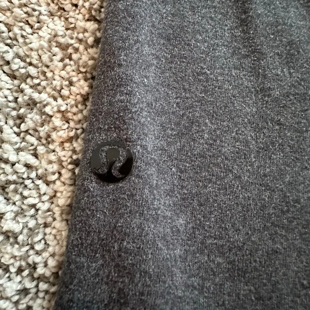 Lululemon Wonder Under Roll Down dark gray cropped leggings size 10 - Image 5