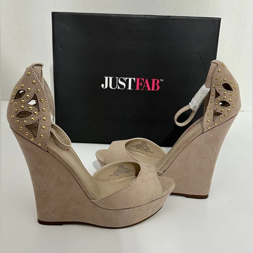 NIB JustFab Clea Nude Studded Cutout Wedge Heels Sandals Size 8.5 Platform Shoes - Image 9