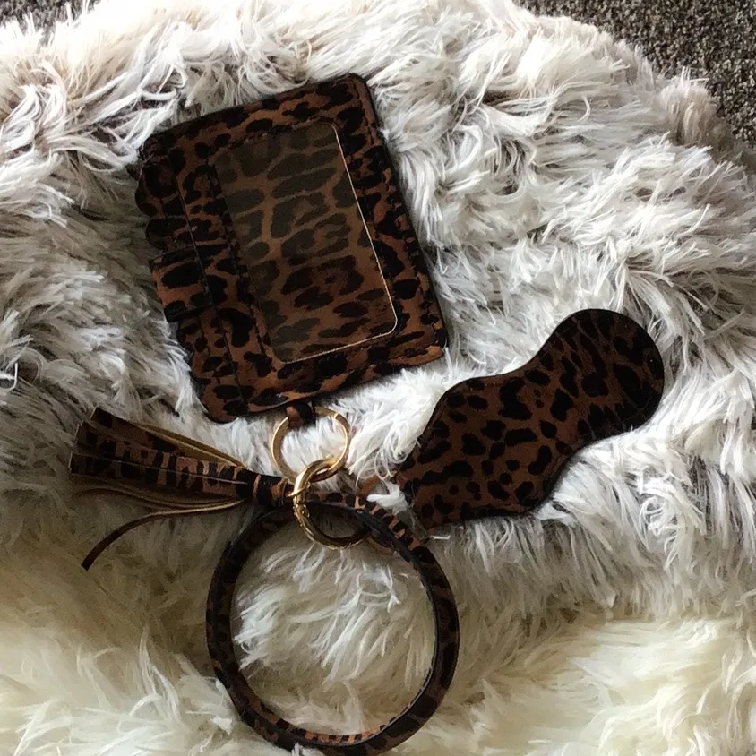 Key Chain Bracelet Chapstick Holder Credit Card Holder Wallet tassel Black - Image 4