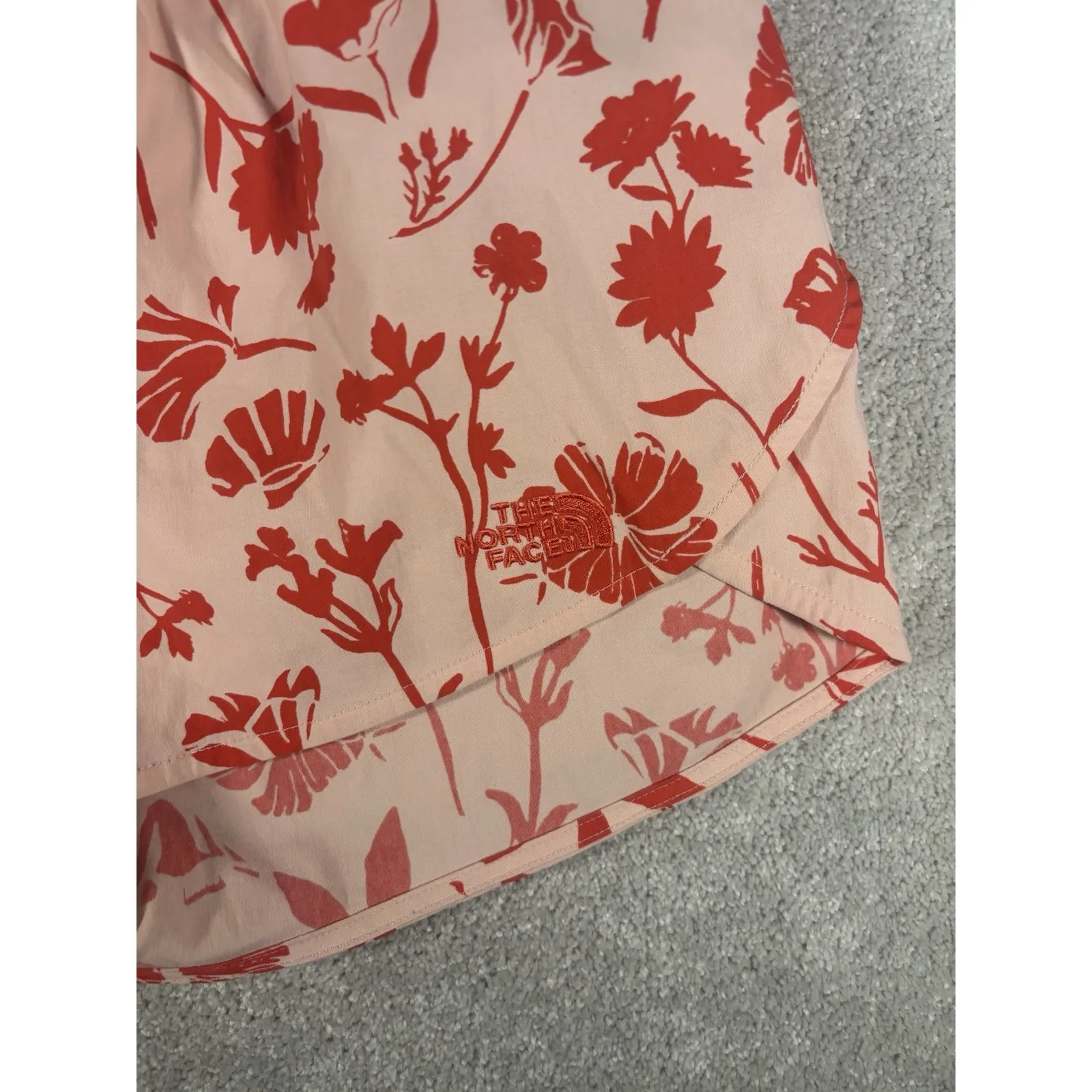 The North Face | Red/Pink‎ Class V Mini Shorts Size Small - Image 2