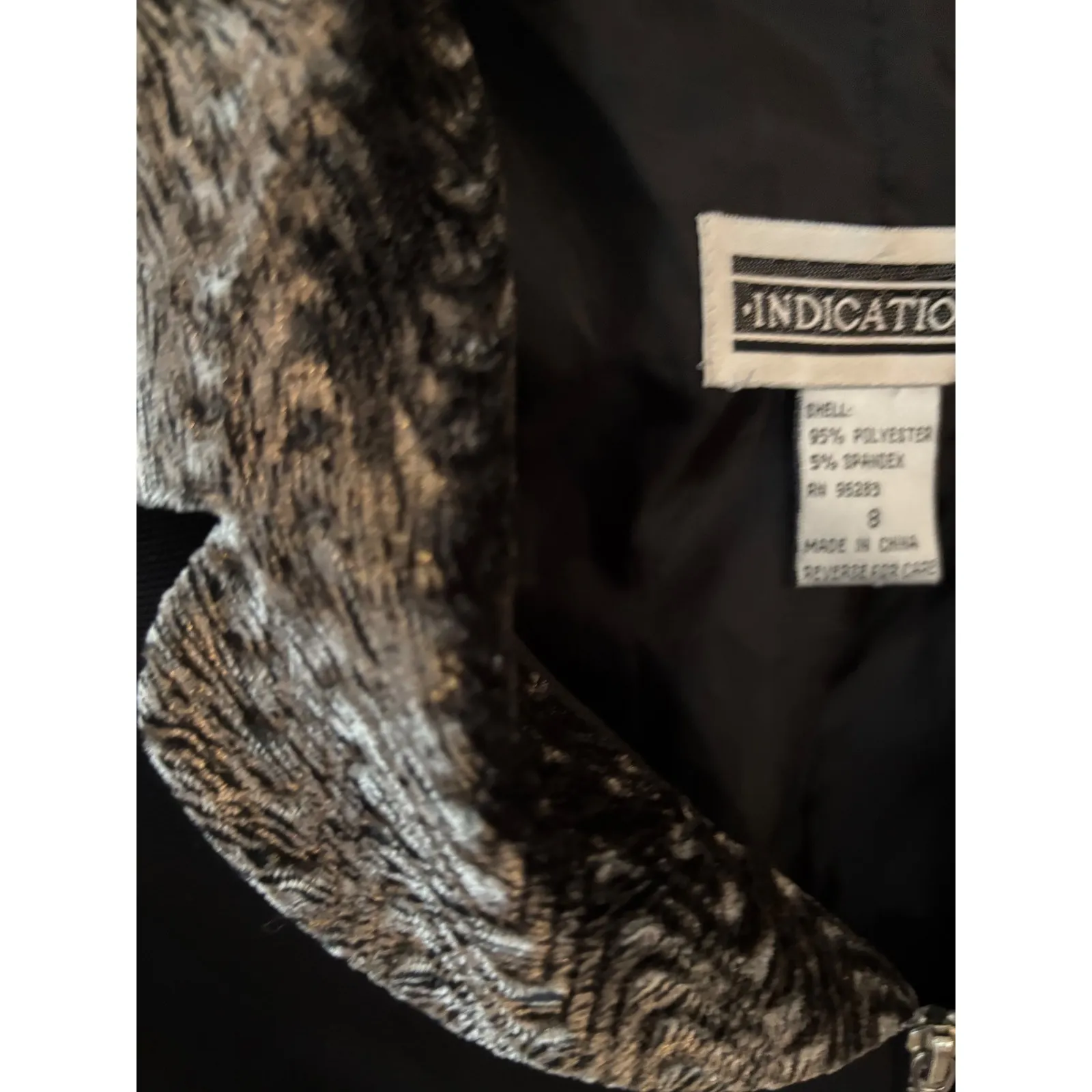 INDICATIONS Black Zipper Front Jacket Metallic‎ Trim Blazer Women's Size 8 - Image 2