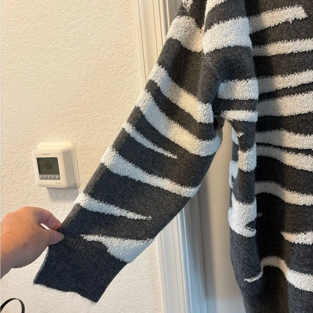 Michael Stars Nell Cardigan Size 2X Charcoal White NWOT - Image 4