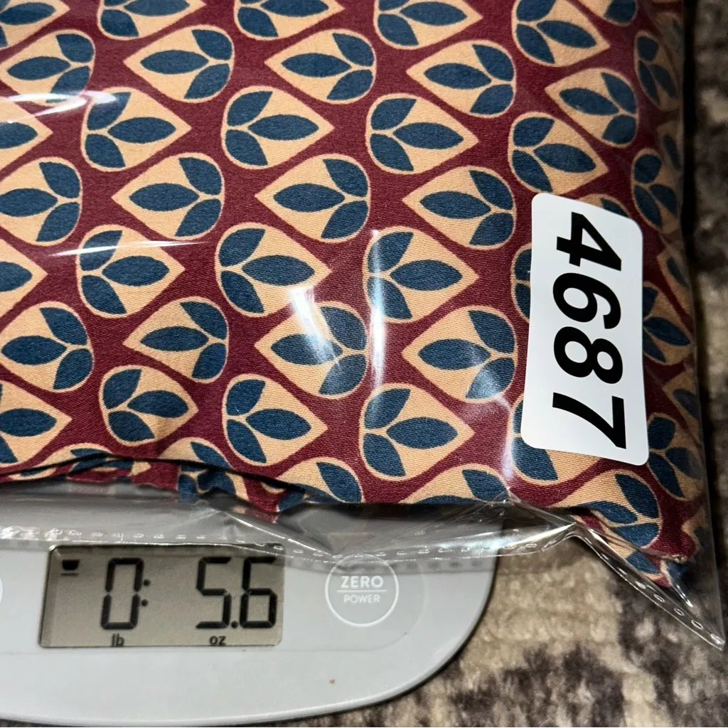 Royal Native Women’s Size S Burgundy Cream Blue Abstract Peplum Hem Shirt Top Purple - Image 7