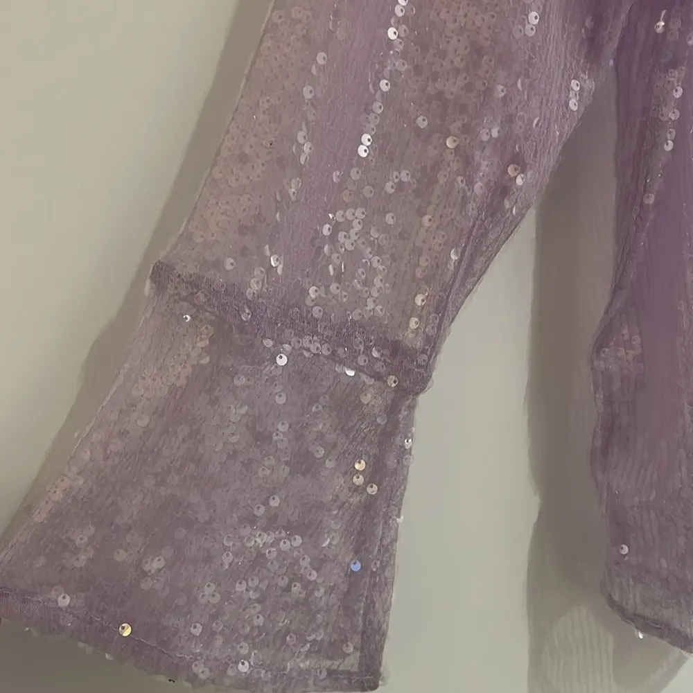 💜 BOOHOO PURPLE PASTEL SEQUIN CUFF SHIRT 💜 - Image 7