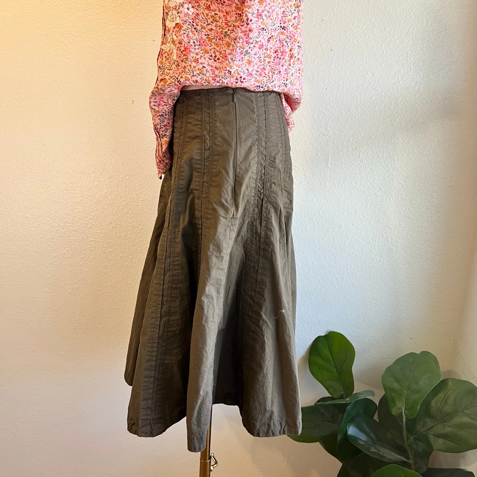CAbi Y2K  Brown 100% Cotton Stitched Low Rise Utility Skirt Size 2 / Small - Image 2