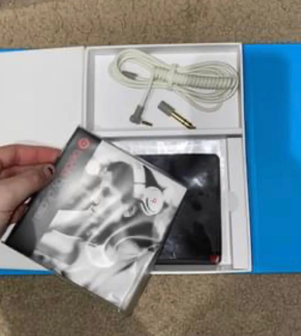 Beats by Dr. Dre Mixr Headphones - Image 8