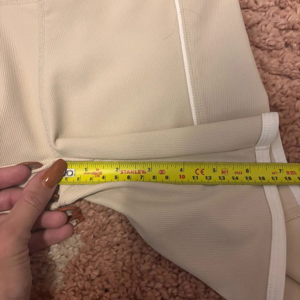 WILO the Label Womens XS Clay Biker Workout Shorts Ribbed High Waist Activewear Tan - Image 7