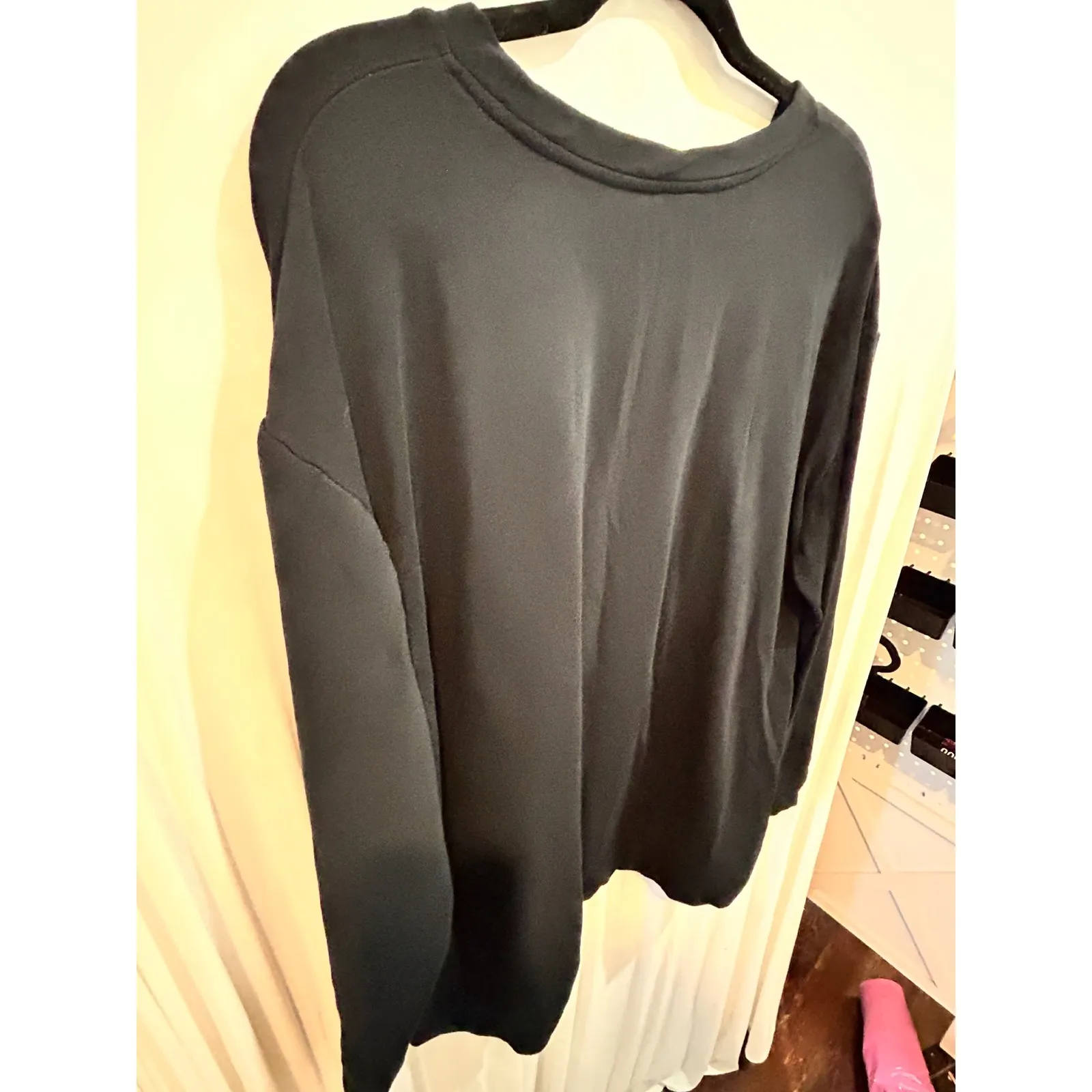 Merry Christmas Sweatshirt Leopard Print Holiday Black Long Sleeve Size XL - Image 4