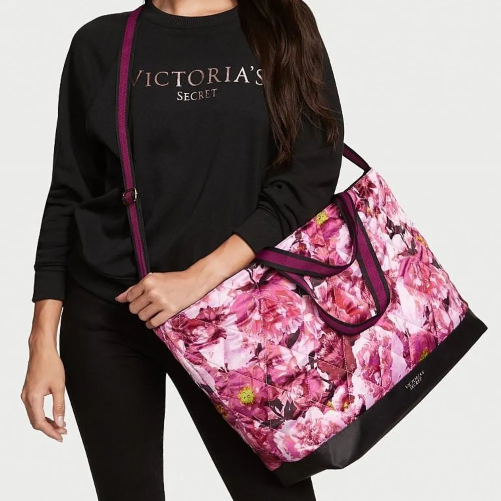 VS Quilted Nylon Bag - Image 6